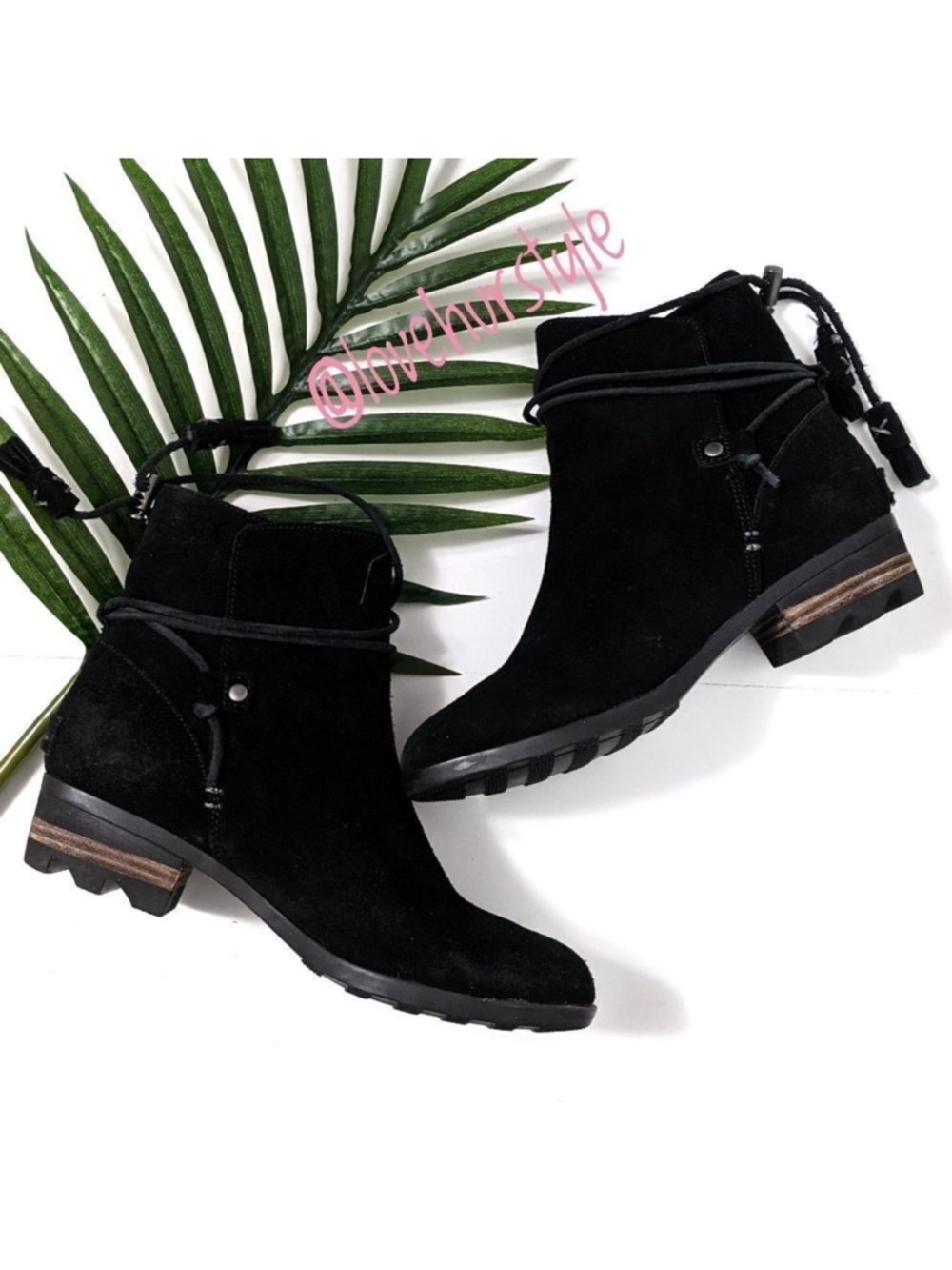 SOREL Farah Short Suede Tassel Booties 7